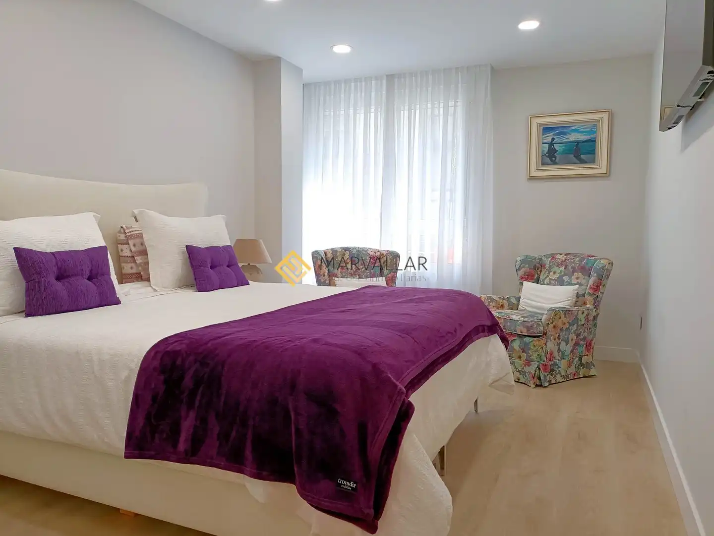 Bedroom of Flat for sale in Santander  with Heating