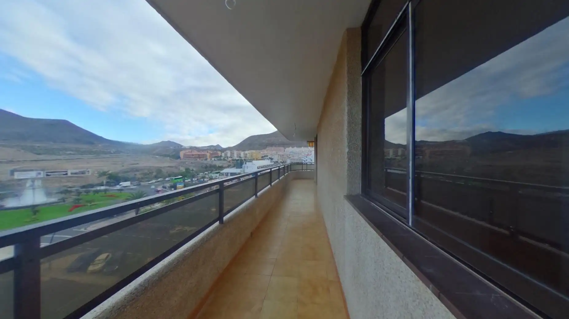 Terraza de Piso en venta en Arona con Balcón