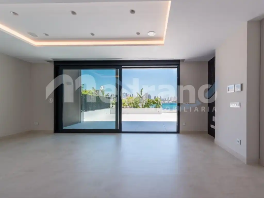Wohnzimmer von Haus oder Chalet zum Verkauf in Benidorm mit Klimaanlage, Heizung und Privatgarten