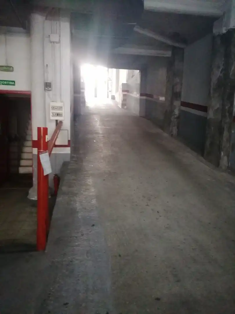 Garage zur Miete in Gran Via de les Corts Catalanes, 462, Sant Antoni
