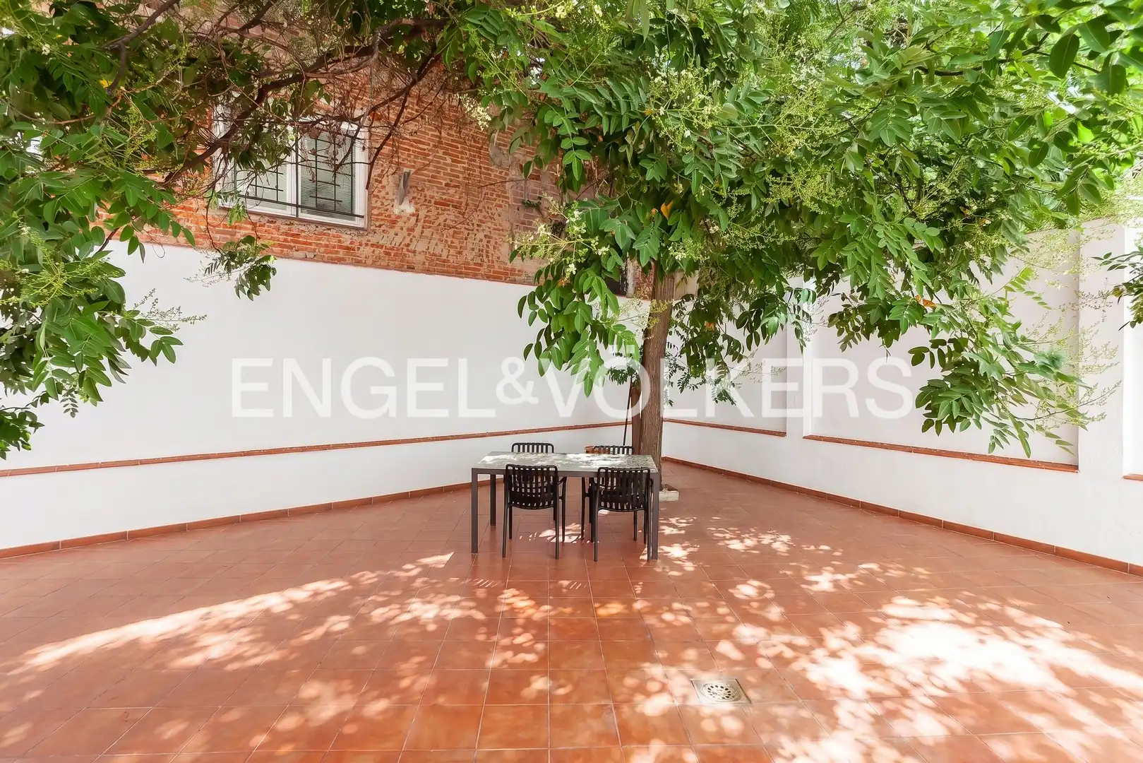 Terraza de Piso de alquiler en Madrid con Calefacción y Jardín privado