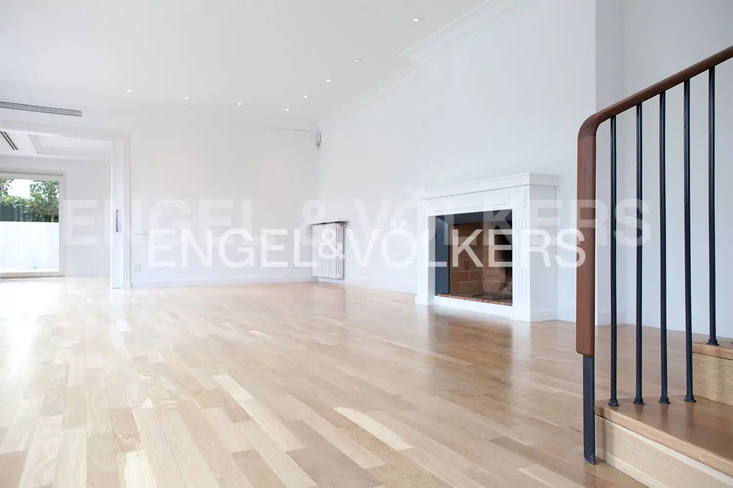 Sala d'estar de Casa o xalet de lloguer en Barcelona amb Aire condicionat, Calefacció i Jardí privat