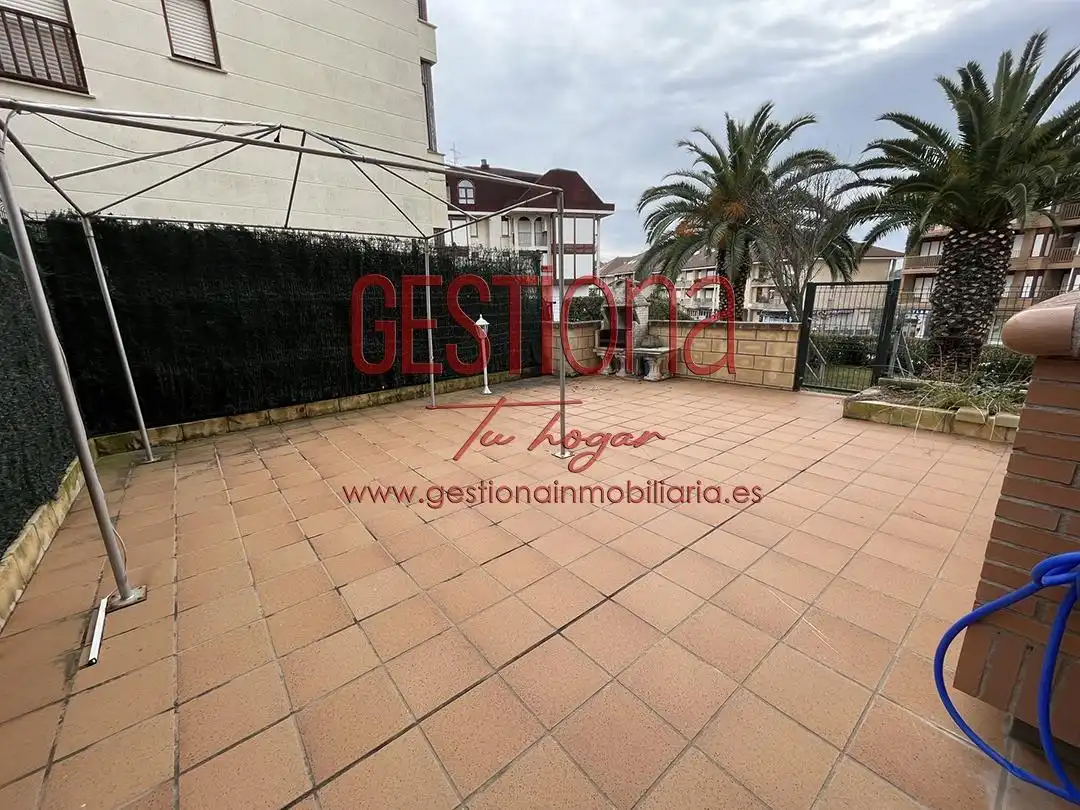 Terrassa de Planta baixa en venda en Noja amb Calefacció, Jardí privat i Terrassa
