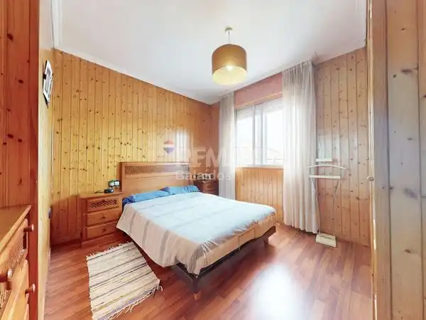 Bedroom of Flat for sale in Vigo   with Storage room and Balcony