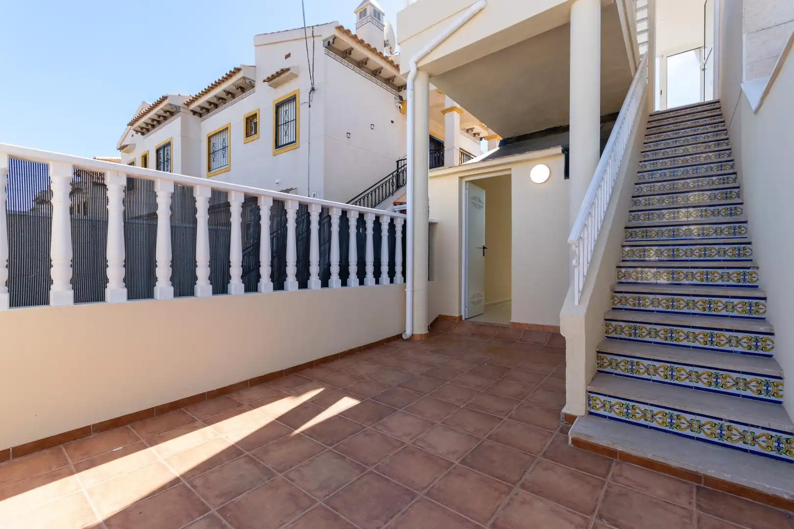 Bungalow avec piscine à vendre à Calle HORIZONTE CL 4, imagen 2