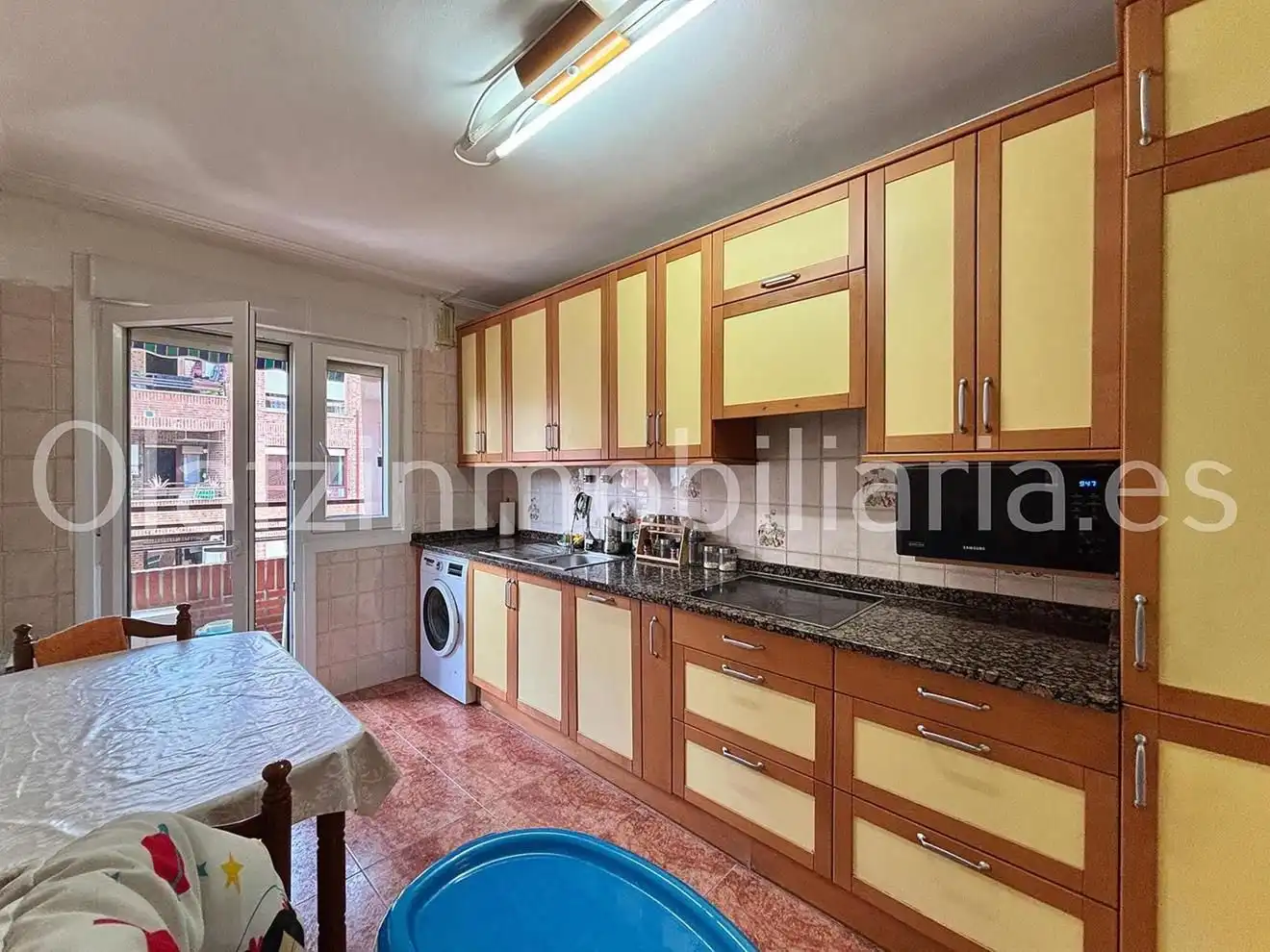 Cocina de Piso en venta en Zalla  con Calefacción, Terraza y Trastero