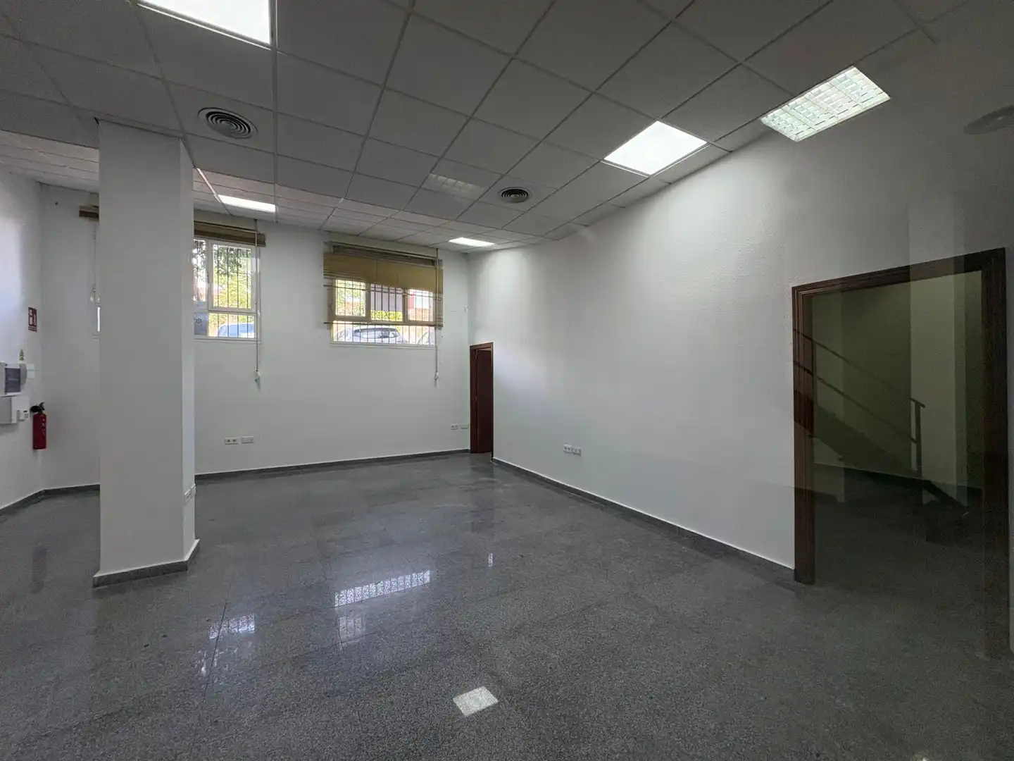 Local de lloguer en Mérida amb Aire condicionat