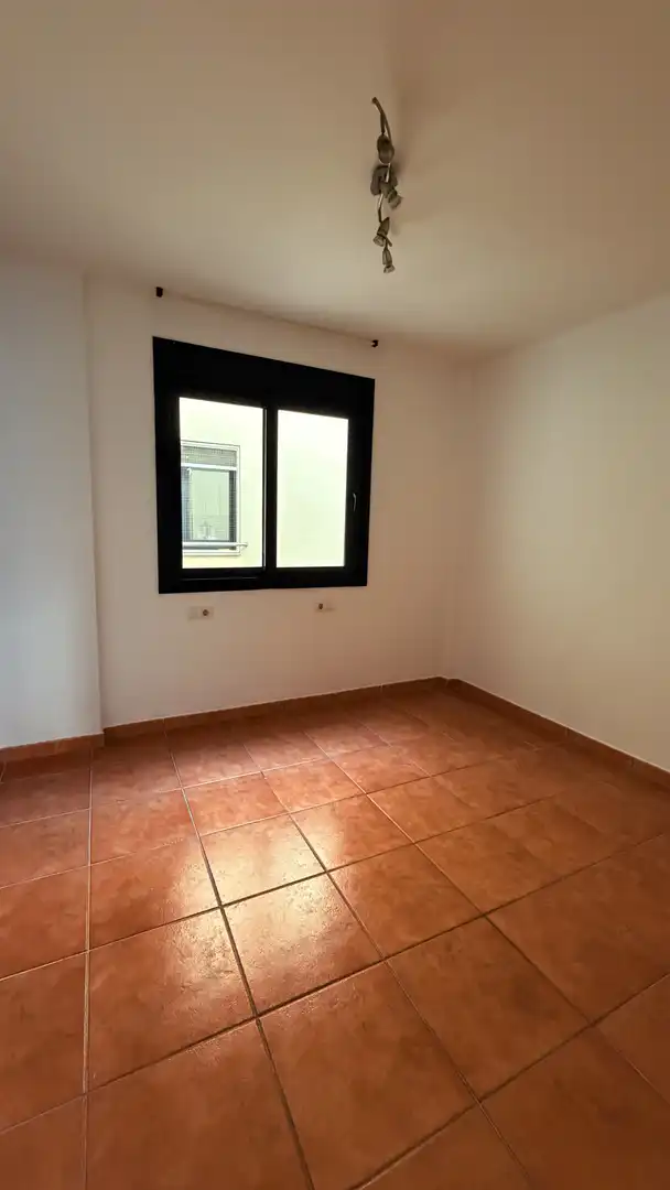 Habitación de Piso en venta en Pineda de Mar con Terraza y Balcón