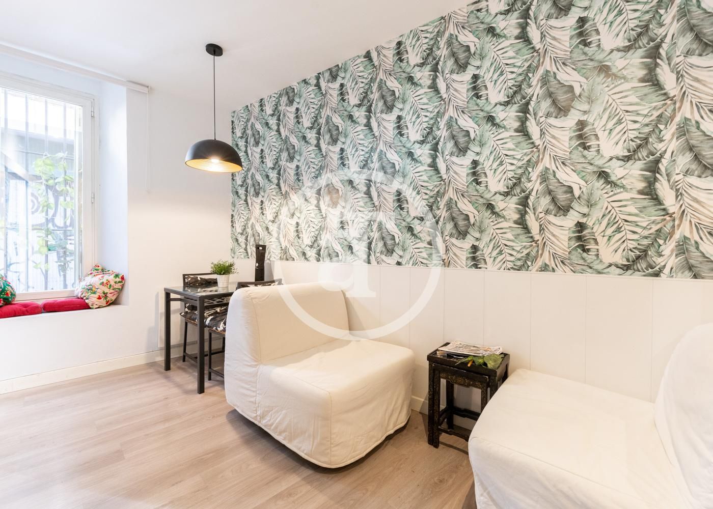 Living room of Flat to rent in  Madrid Capital  with Air Conditioner, Heating and Furnished