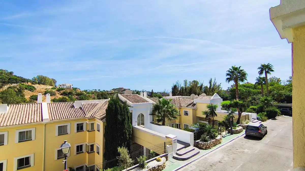 Apartamento con piscina en venta en Calle HERROJO EL 2, imagen 32