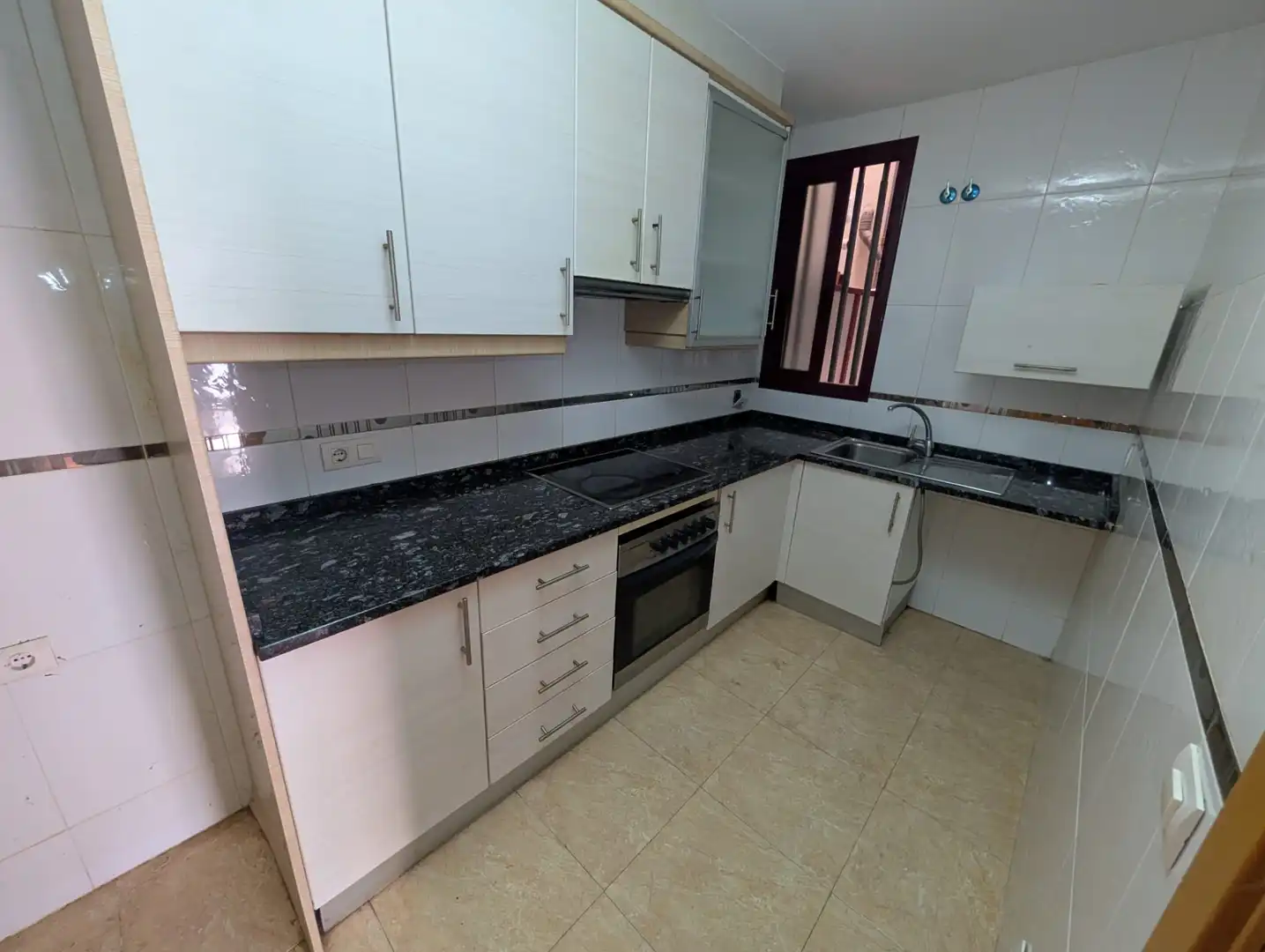 Cuina de Planta baixa en venda en El Vendrell amb Terrassa