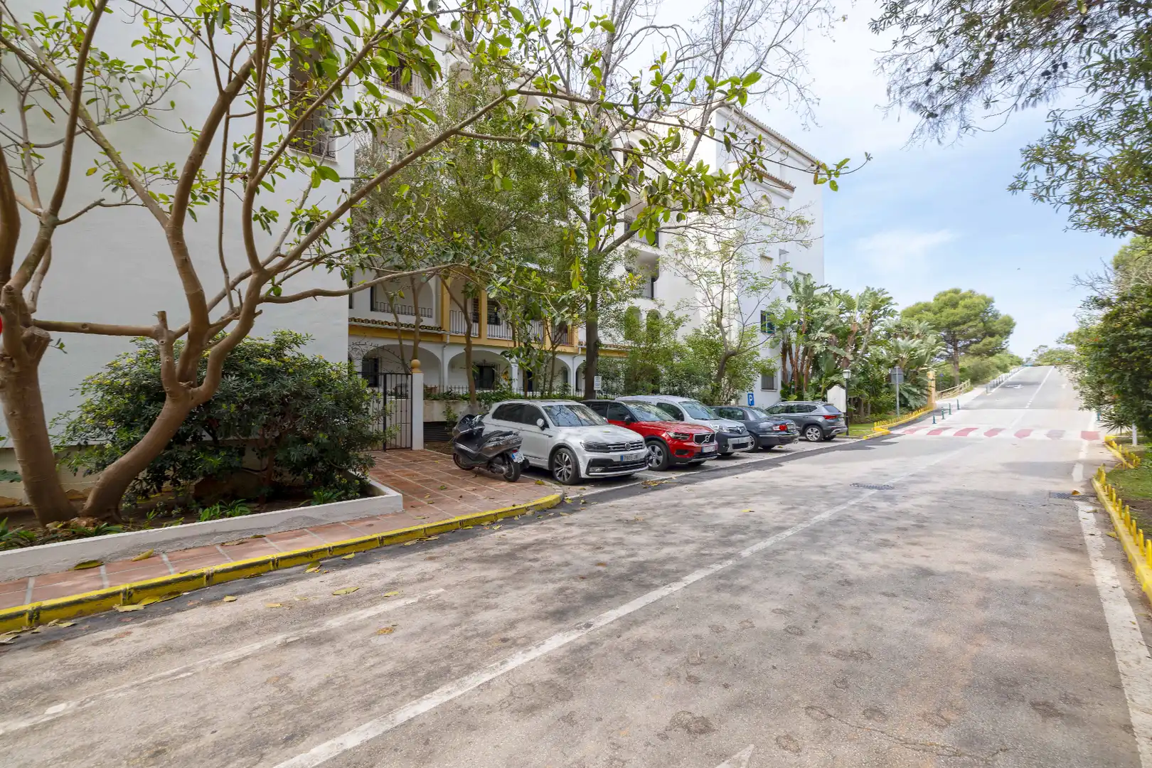Parking de Piso en venta en Marbella con Aire acondicionado, Calefacción y Terraza