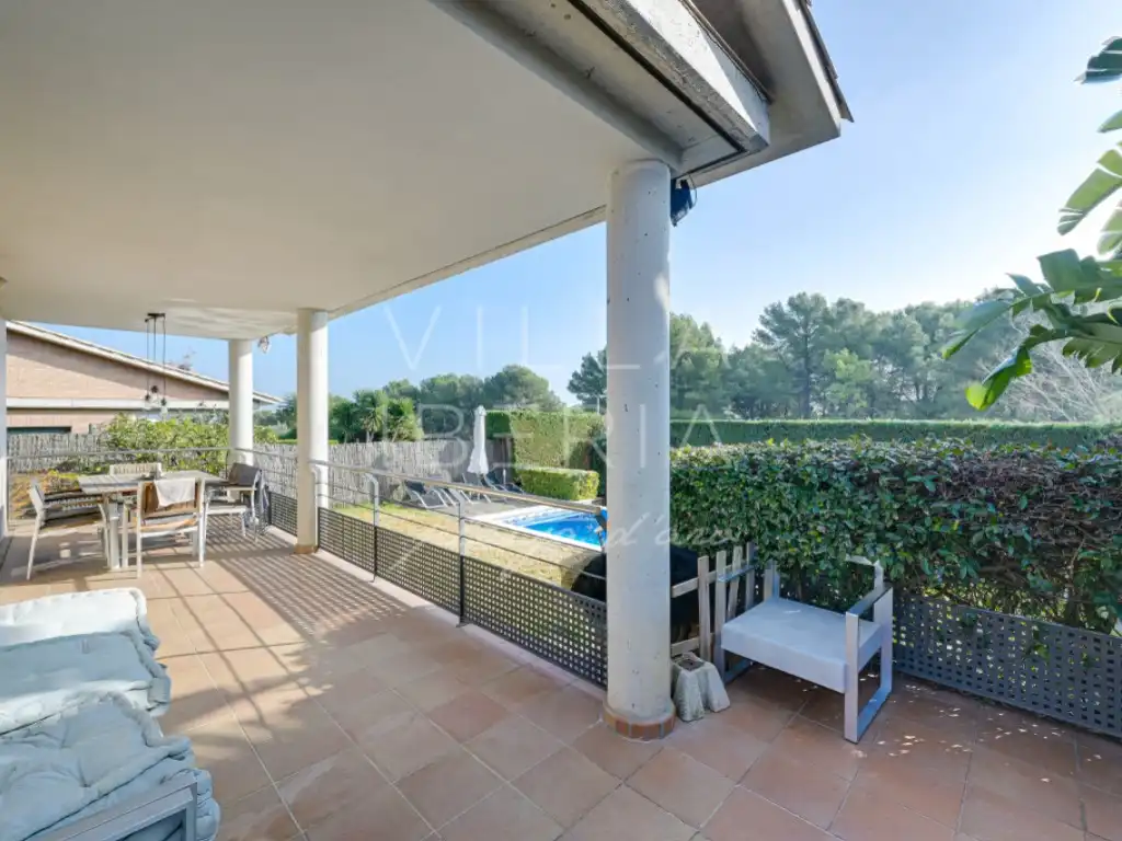 Casa amb piscina en venda a Avenida Rossello 4-B, imagen 31