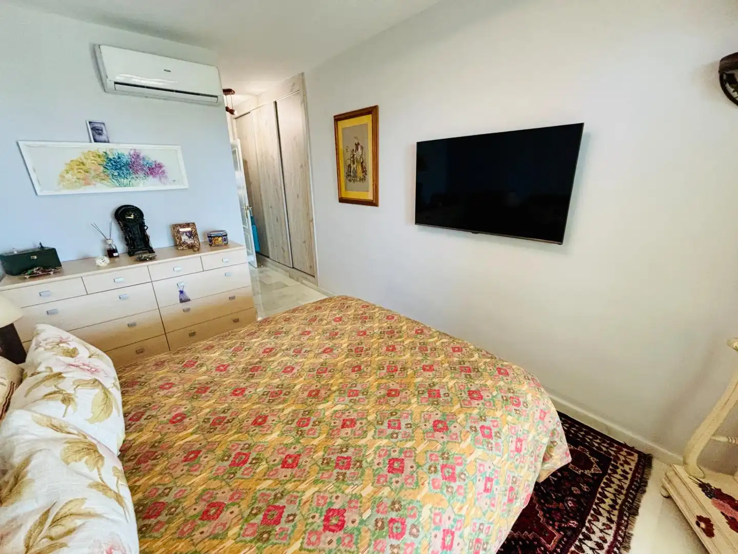 Dormitori de Apartament en venda en Mijas amb Aire condicionat, Calefacció i Jardí privat