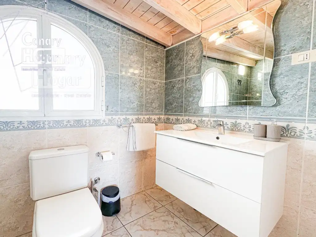 Detached house with pool for sale in Calle de Finlandia, imagen 45