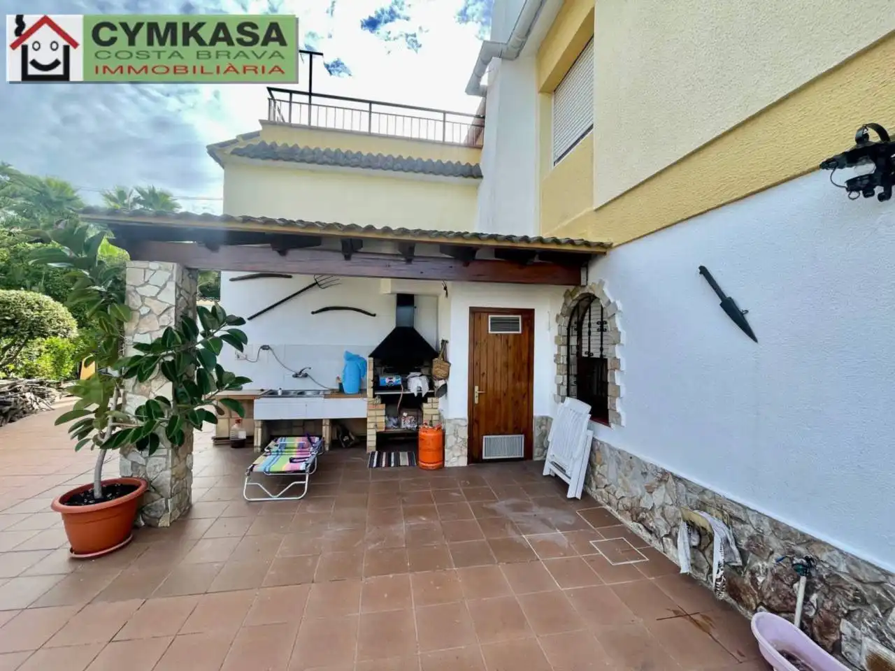 Vista exterior de Casa o xalet en venda en Lloret de Mar amb Aire condicionat, Calefacció i Jardí privat