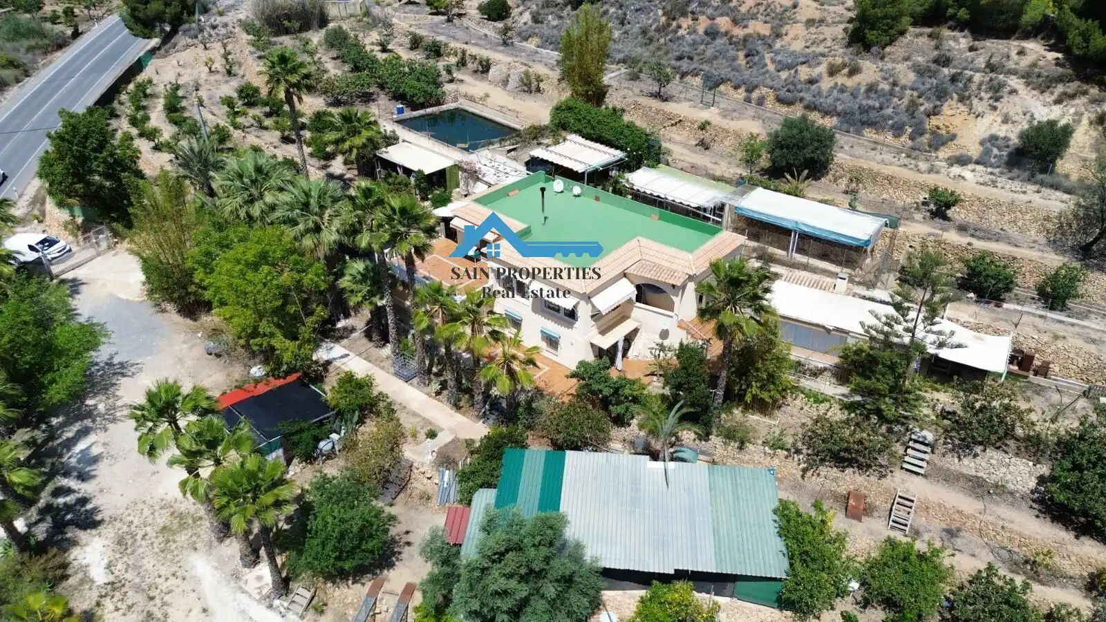Vista exterior de Finca rústica en venta en La Nucia con Jardín privado, Terraza y Trastero