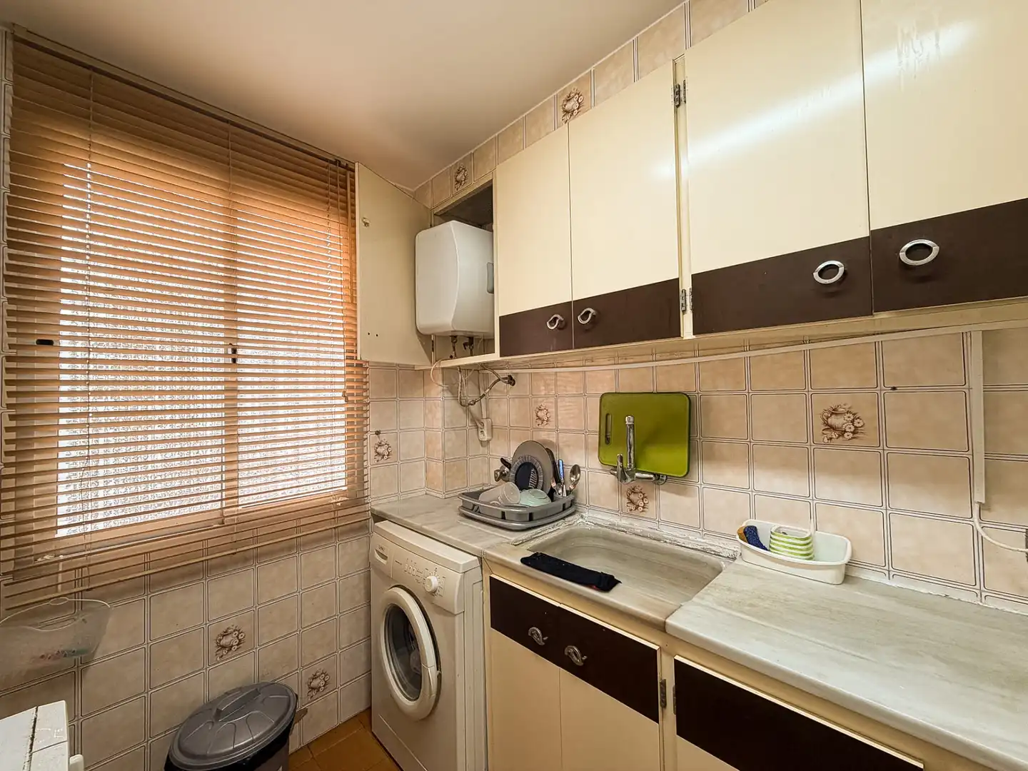 Kitchen of Flat for sale in Sagunto / Sagunt  with Air Conditioner, Heating and Furnished