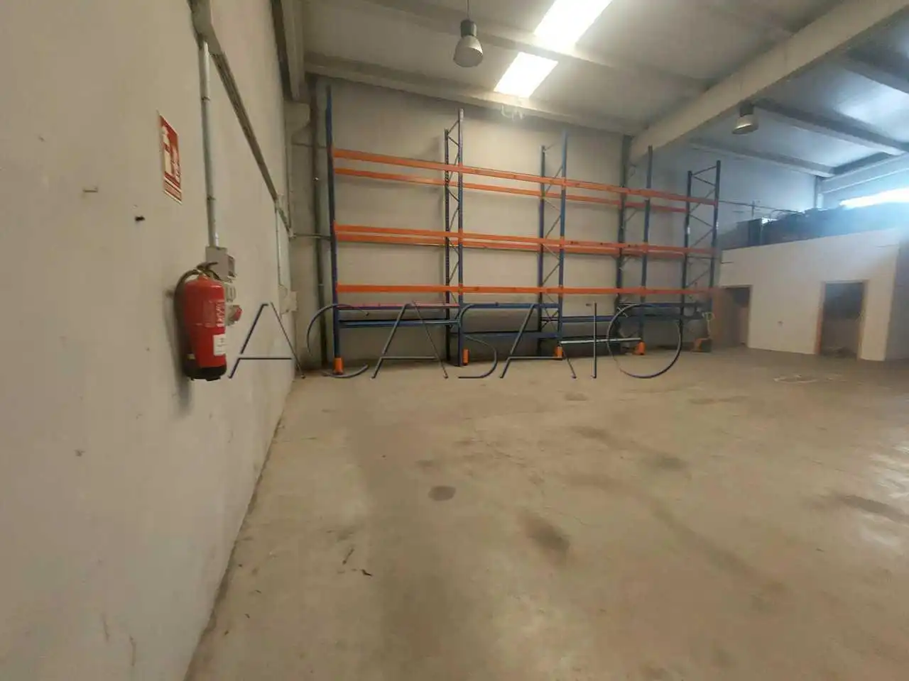 Nave industrial en venta en El Viso de San Juan