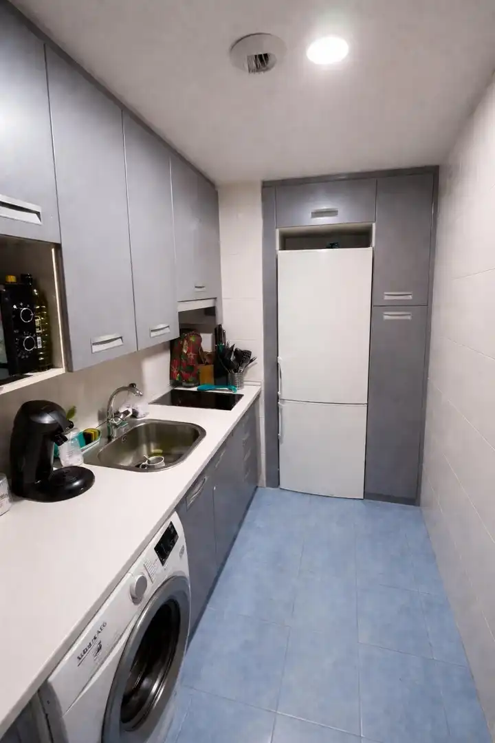 Cocina de Piso en venta en Valdemoro con Aire acondicionado, Trastero y Piscina comunitaria