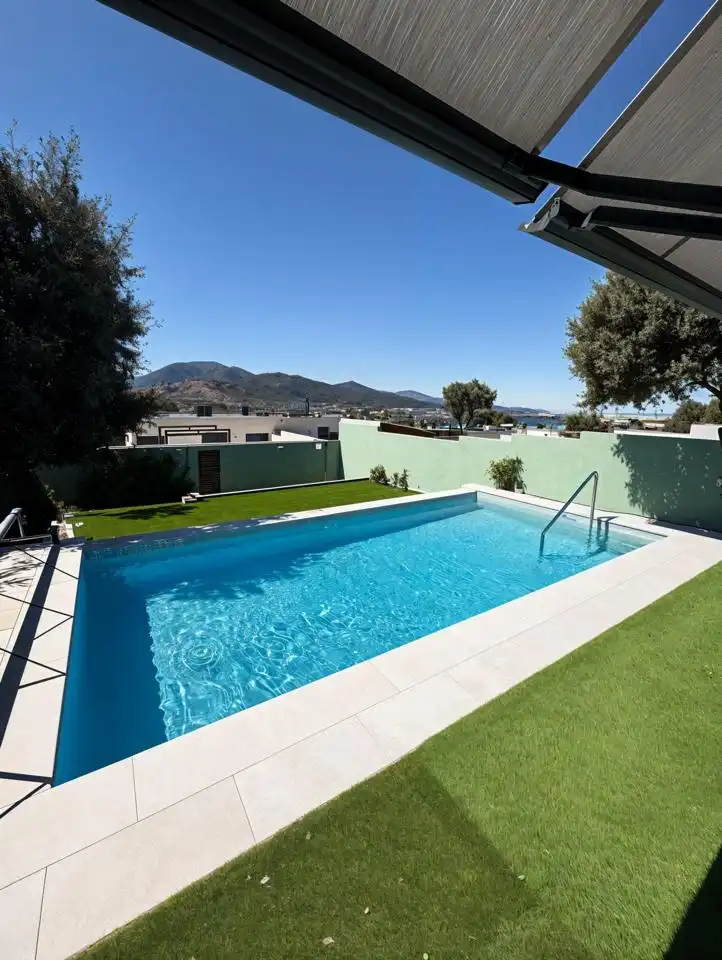 Piscina de Casa o chalet en venta en Vegas de Matute