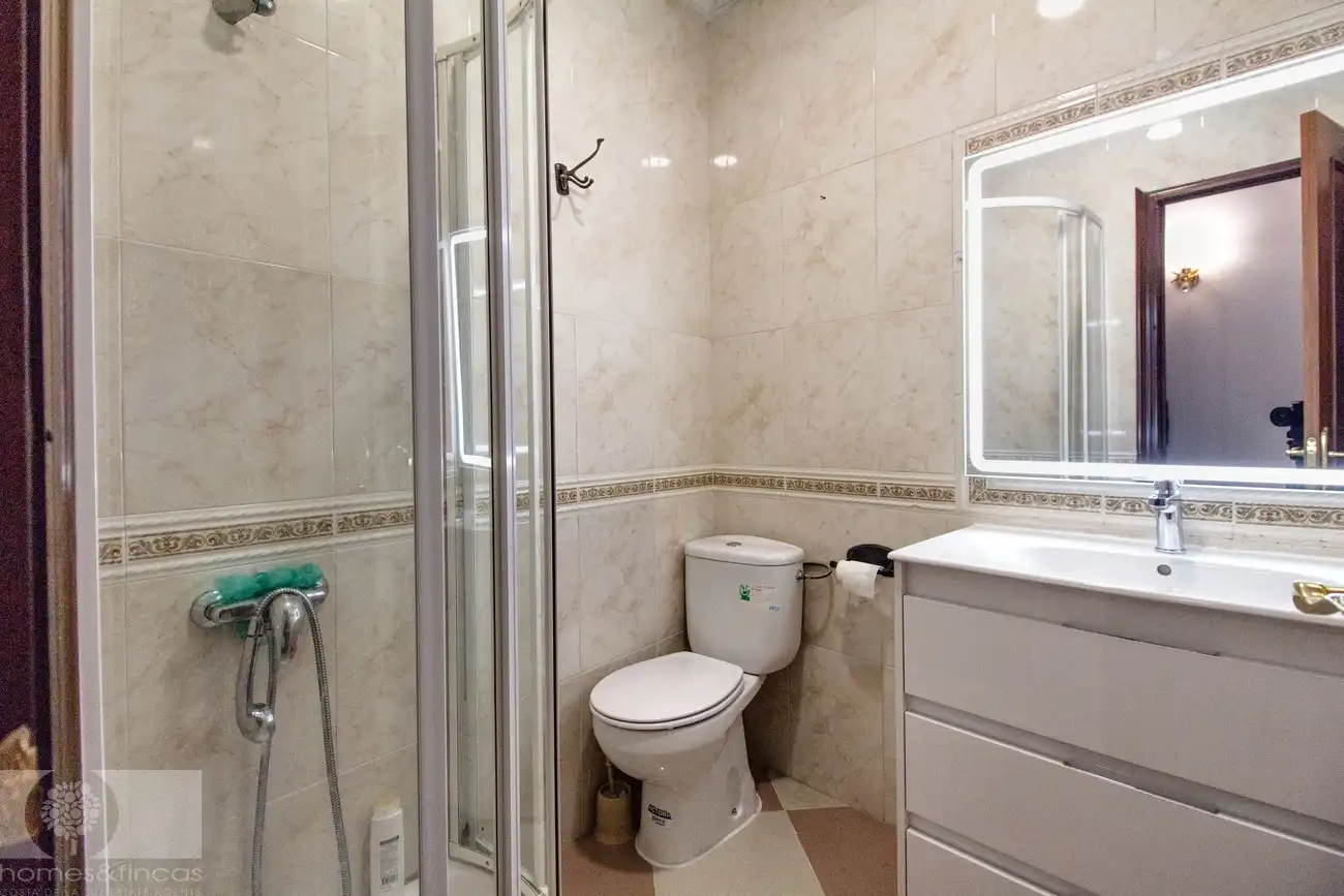 Villa zum Verkauf in Calle Miguel Rodríguez, imagen 16