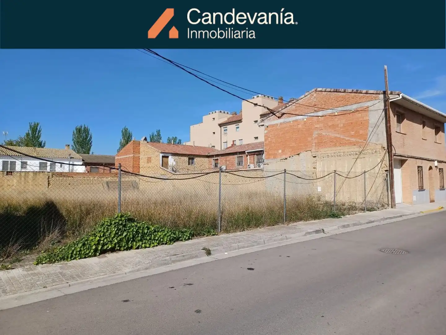 Terreny residencial en venda a Villanueva de Gállego