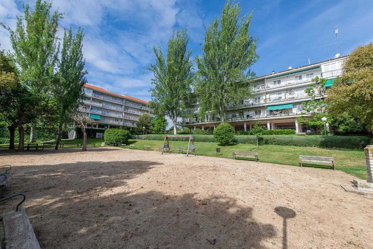Vista exterior de Piso en venta en Móstoles con Aire acondicionado, Calefacción y Terraza