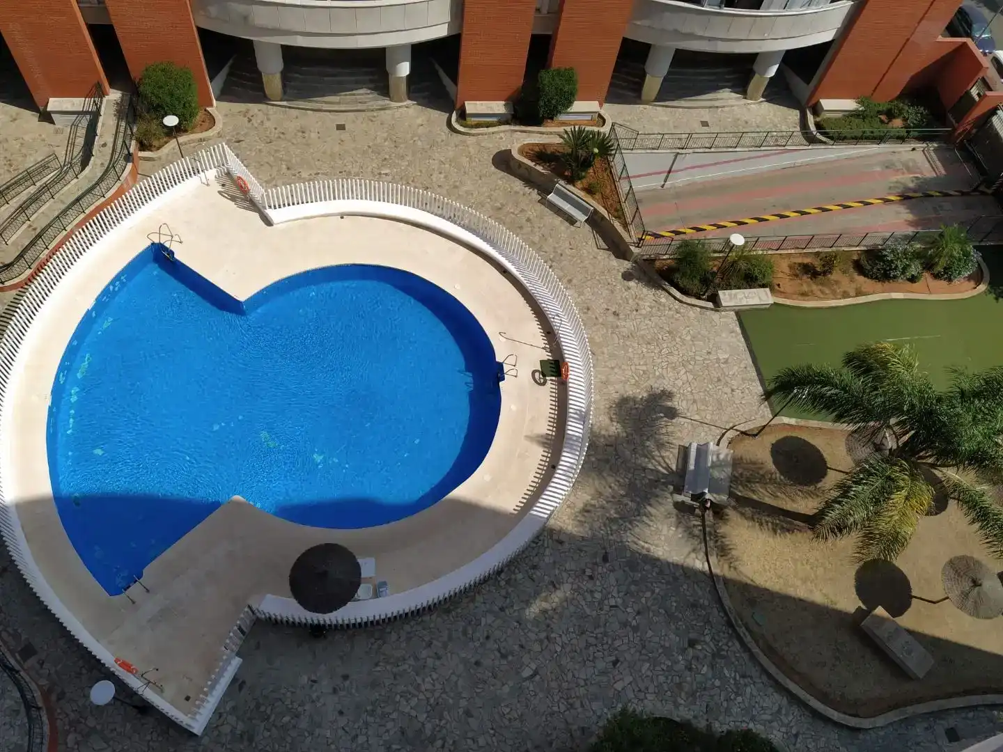 Schwimmbecken von Wohnung zur Miete in  Sevilla Capital mit Klimaanlage und Schwimmbad