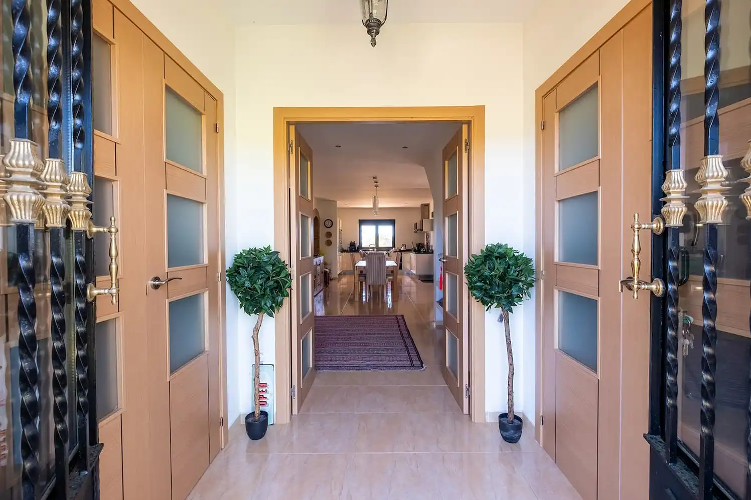 Finca rústica en venta en Montánchez con Aire acondicionado, Calefacción y Jardín privado
