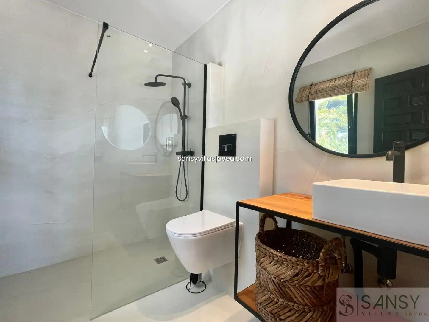 Bathroom of Houses for sale in Jávea / Xàbia  with Air Conditioner, Storage room and Furnished