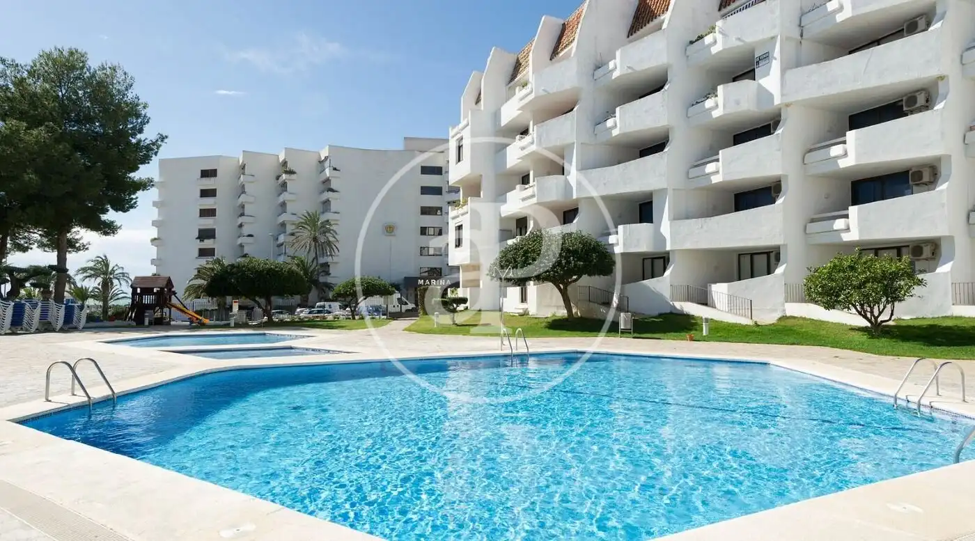 Schwimmbecken von Wohnung zum Verkauf in Alcalà de Xivert mit Klimaanlage, Heizung und Privatgarten
