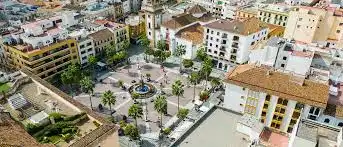 Vista exterior de Edificio en venta en Algeciras