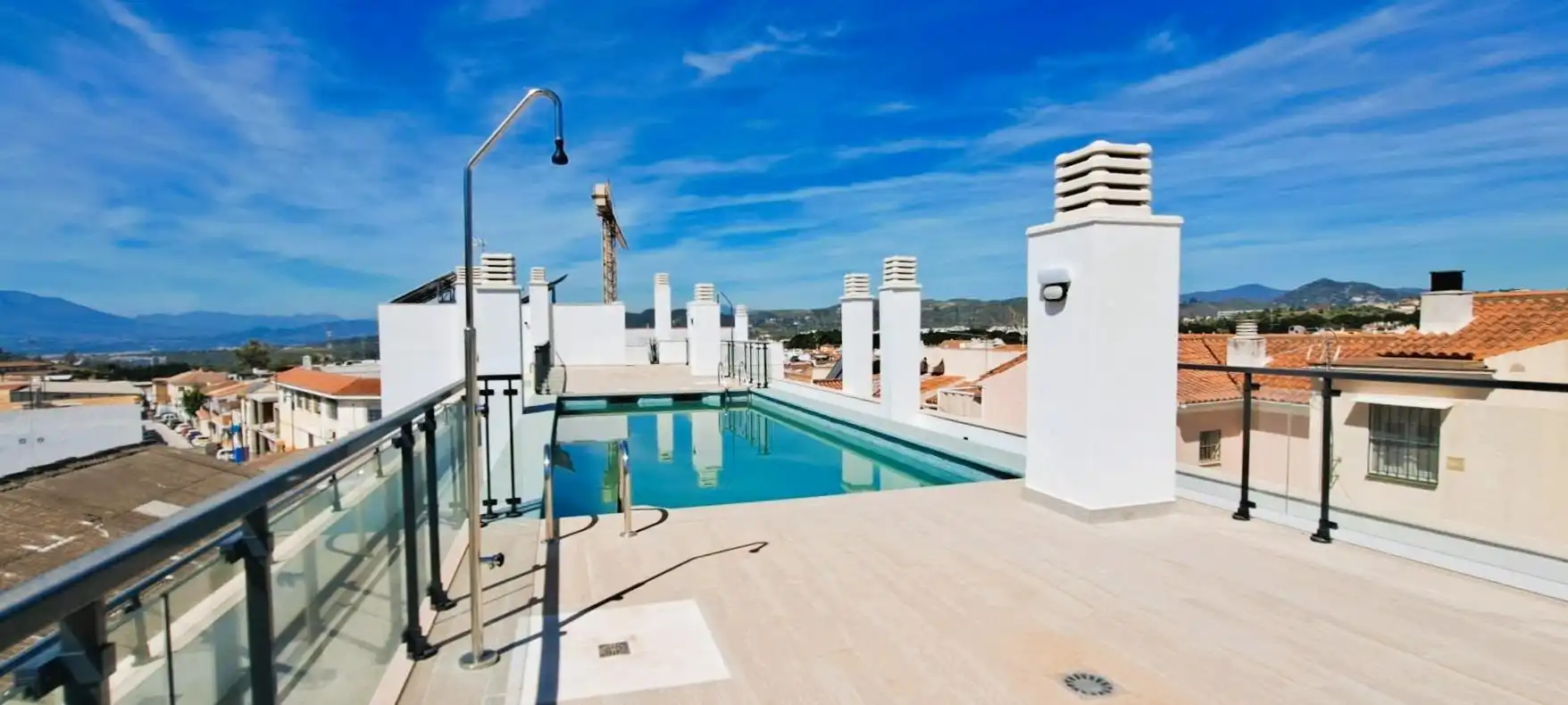 Schwimmbecken von Wohnung zum Verkauf in Málaga Capital mit Klimaanlage, Terrasse und Abstellraum