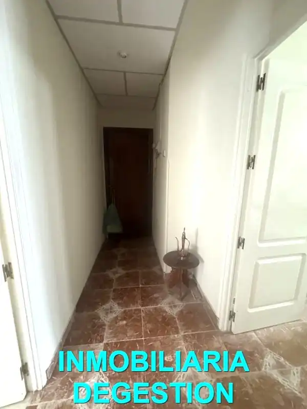 Piso en venta en Linares con Aire acondicionado y Amueblado