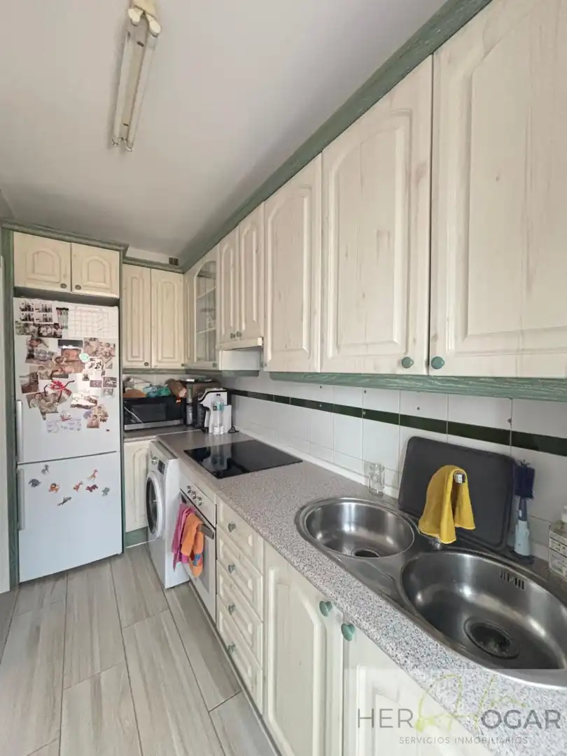 Cocina de Casa o chalet en venta en Orgaz con Aire acondicionado, Calefacción y Terraza