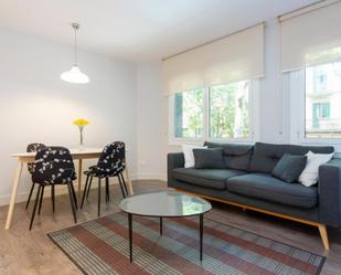 Sala d'estar de Apartament de lloguer en  Barcelona Capital amb Aire condicionat