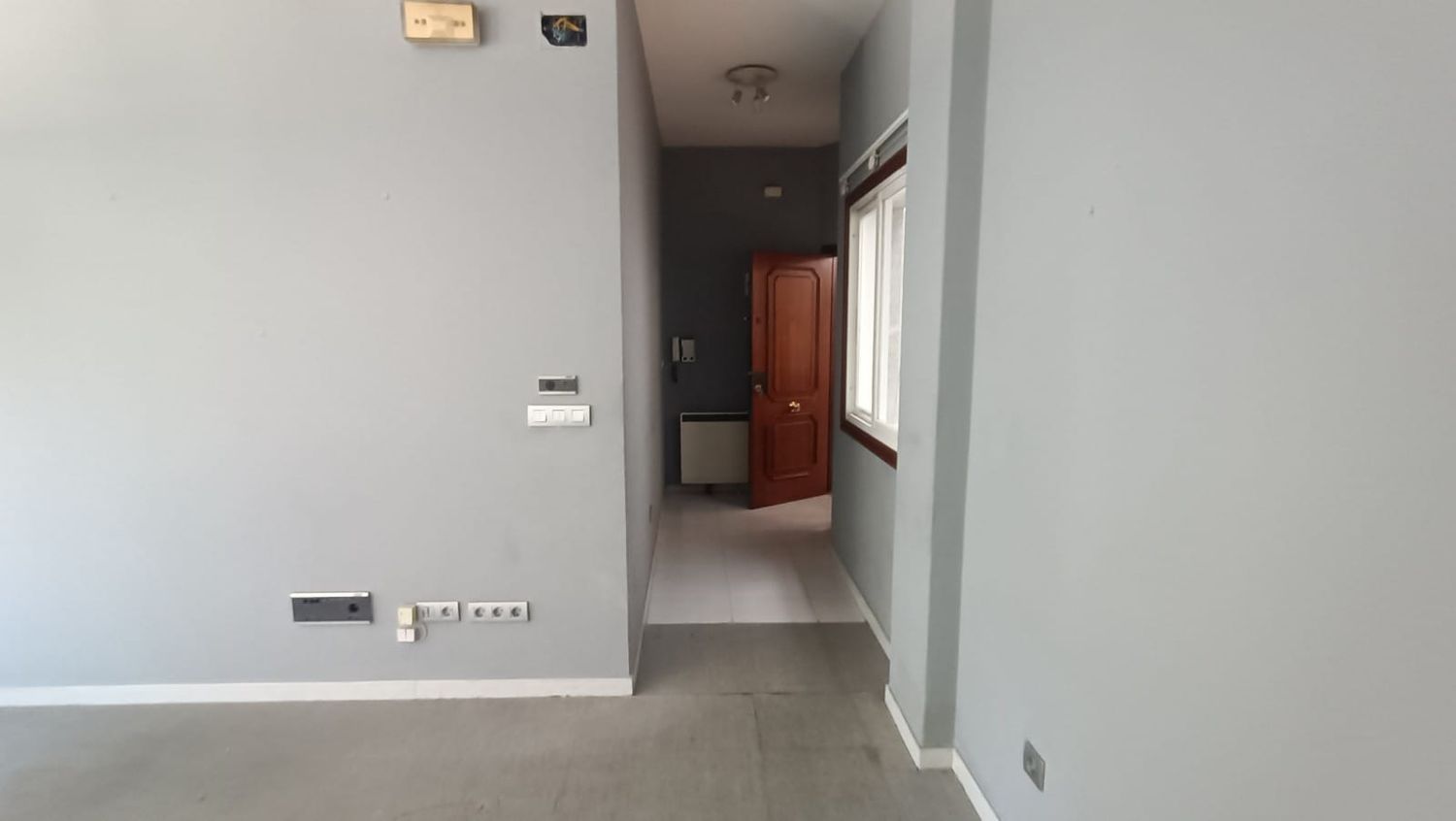 Office for sale in Pontevedra Capital   with Heating