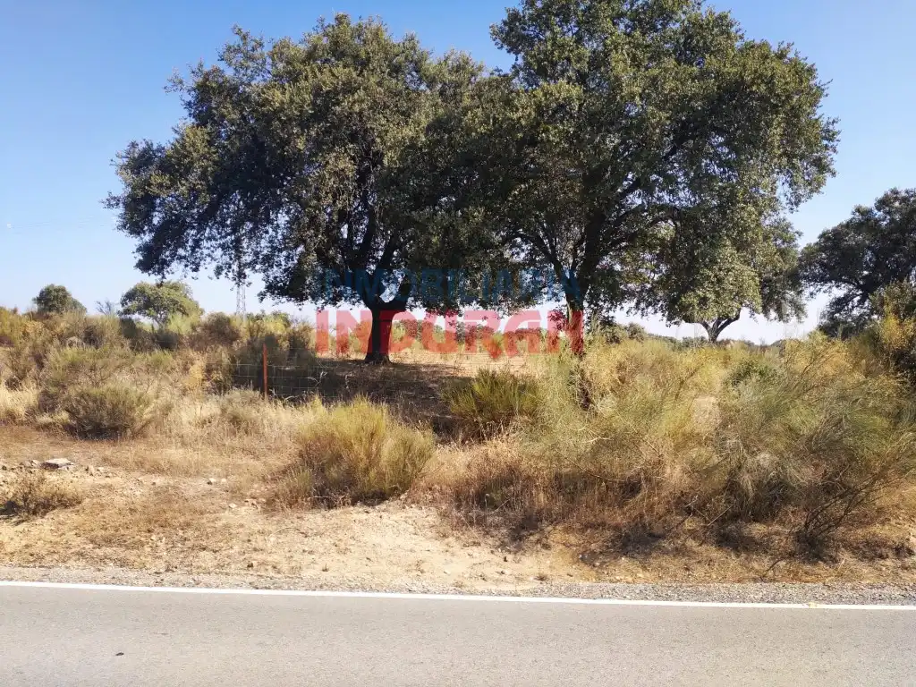 Casa rústica en venda a Valdehúncar, imagen 2