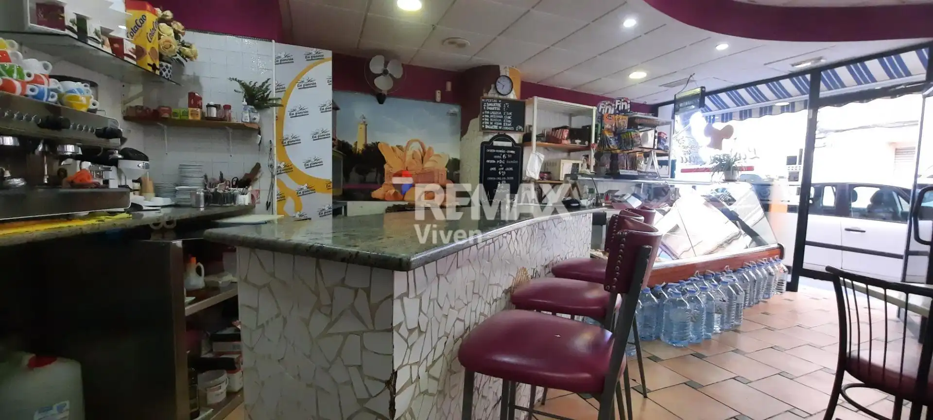 Local en traspaso en Vilanova i la Geltrú con Amueblado