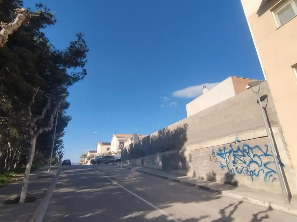 Terreno residencial en venta en Santa Maria - L'Eixample - Sud Sumella, imagen 8