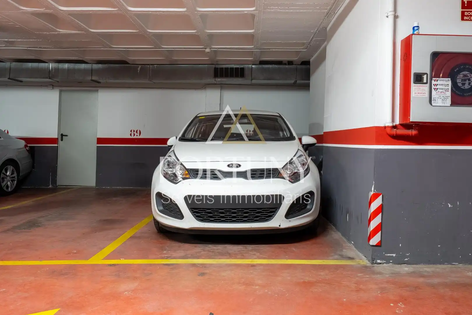 Parking de Piso en venta en Reus con Piscina comunitaria