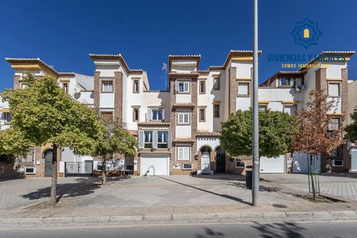 Maison mitoyenne à vendre à Genil
