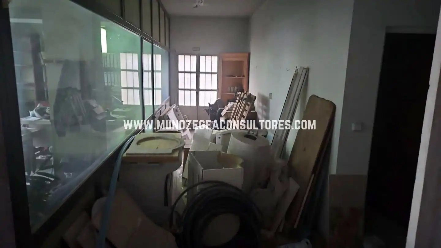 Local de alquiler en Lucena