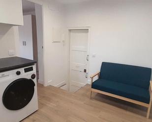 Bedroom of Flat to rent in  Barcelona Capital  with Air Conditioner