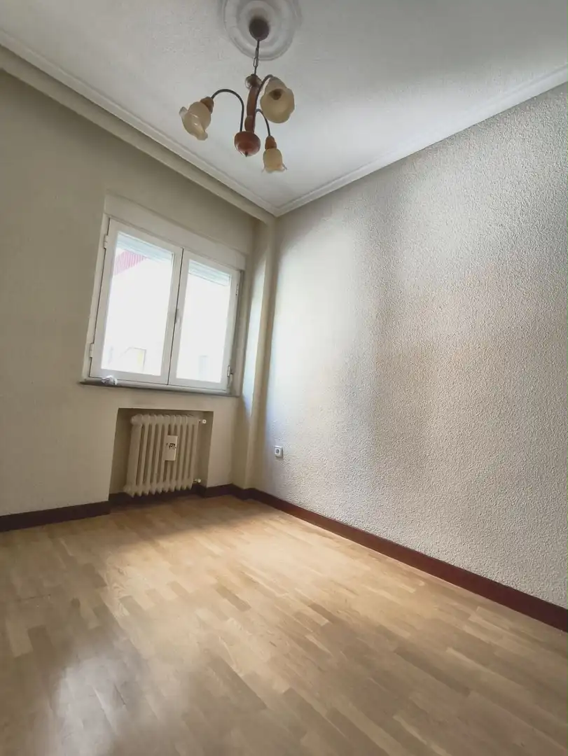 Habitación de Piso en venta en Salamanca con Calefacción, Parquet y Terraza