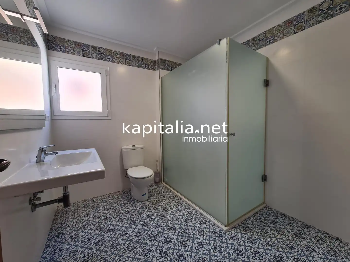 Badezimmer von Wohnung zum Verkauf in Aielo de Malferit mit Klimaanlage, Heizung und Terrasse