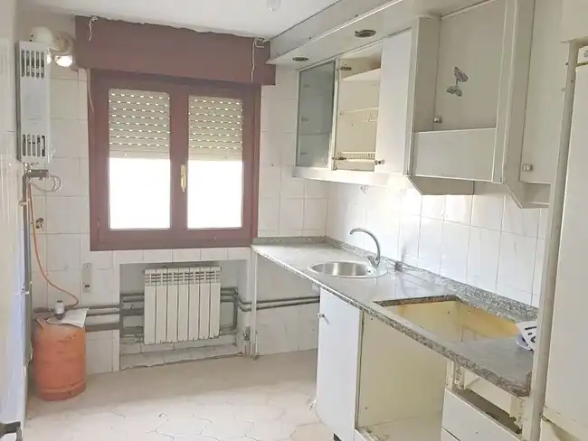 Kitchen of Flat for sale in Funes