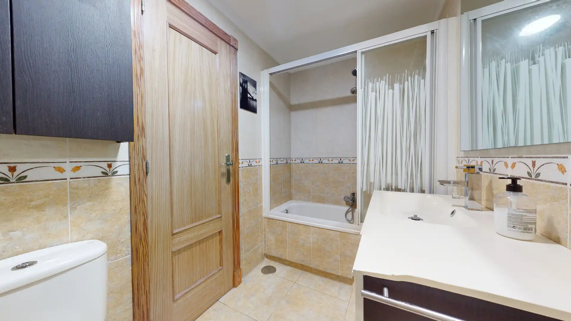Baño de Piso en venta en Mutxamel con Aire acondicionado, Trastero y Alarma