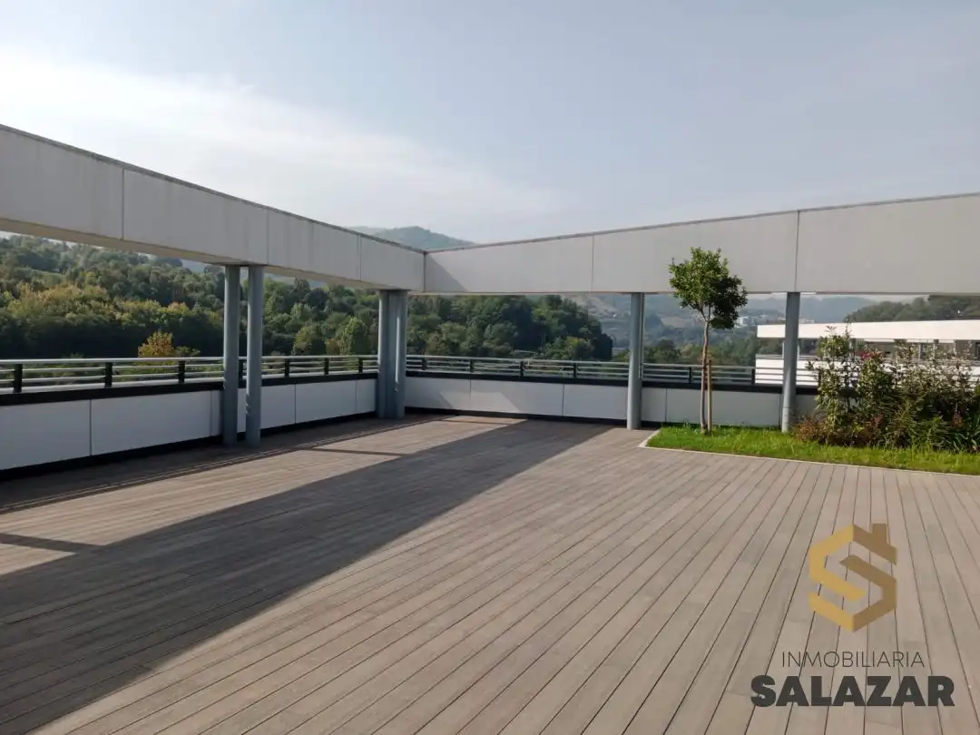 Terraza de Ático de alquiler en Bilbao  con Calefacción, Jardín privado y Terraza